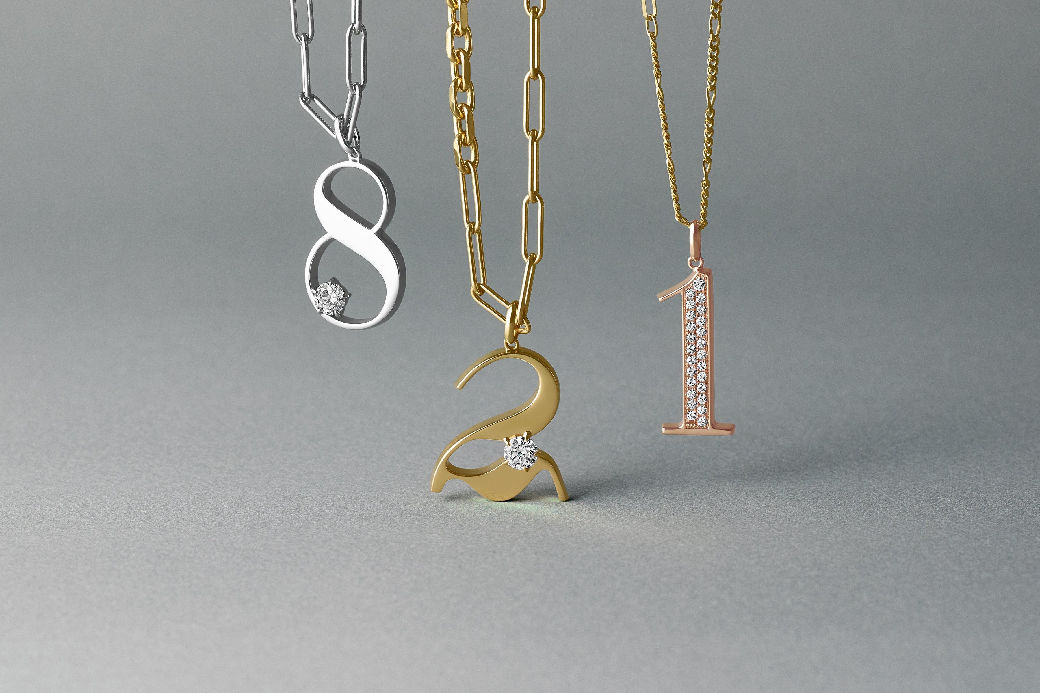 ペンダントトップM