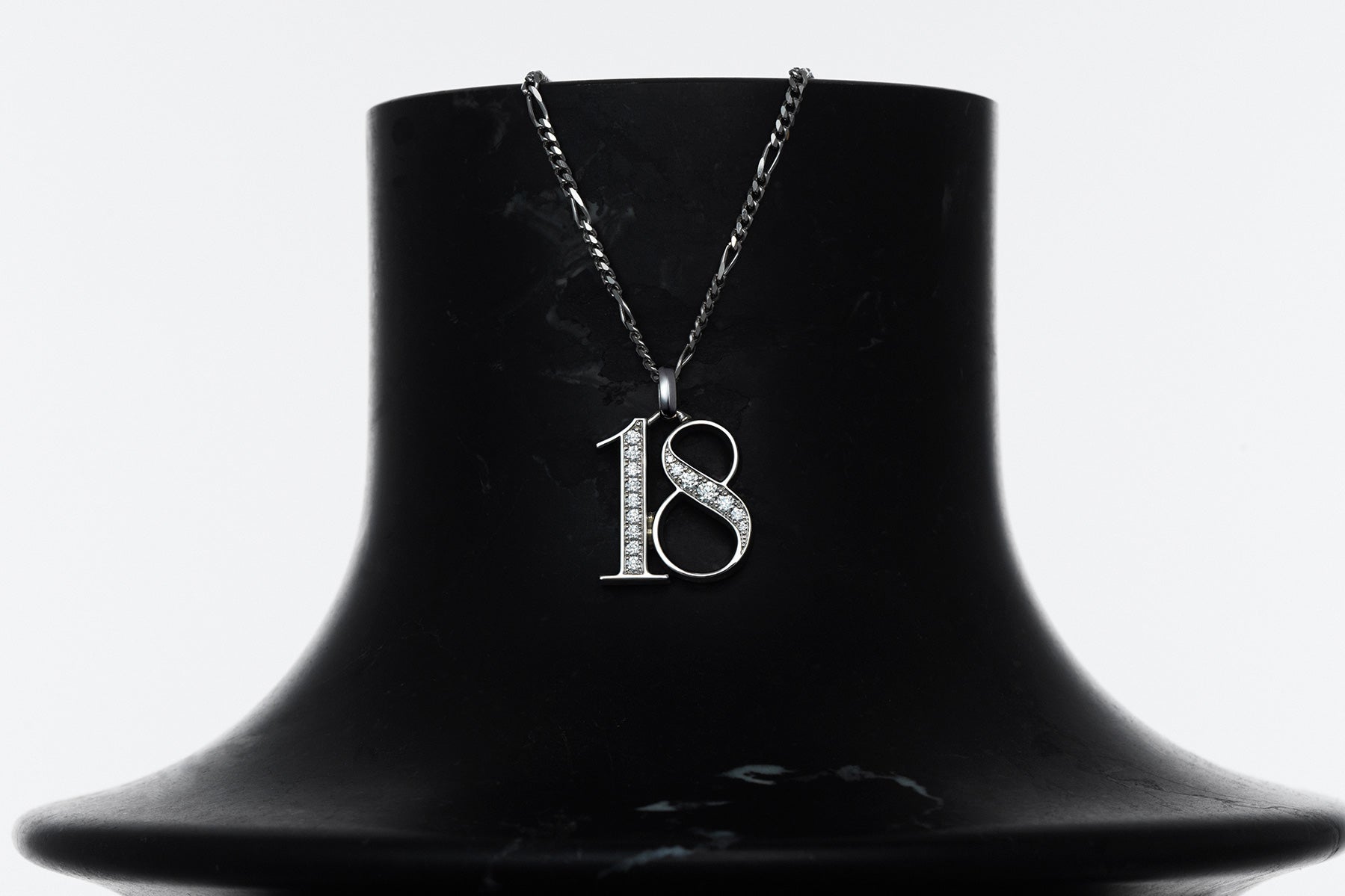#18