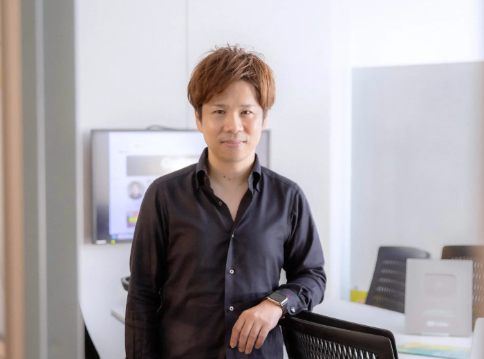 菅原由一 なぜ「18」という数字を身につけているのか。その想いを伺いました。